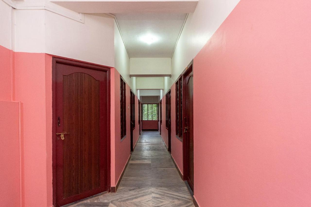 Oyo 16692 Atchaya Rooms Thanjavur Exterior photo