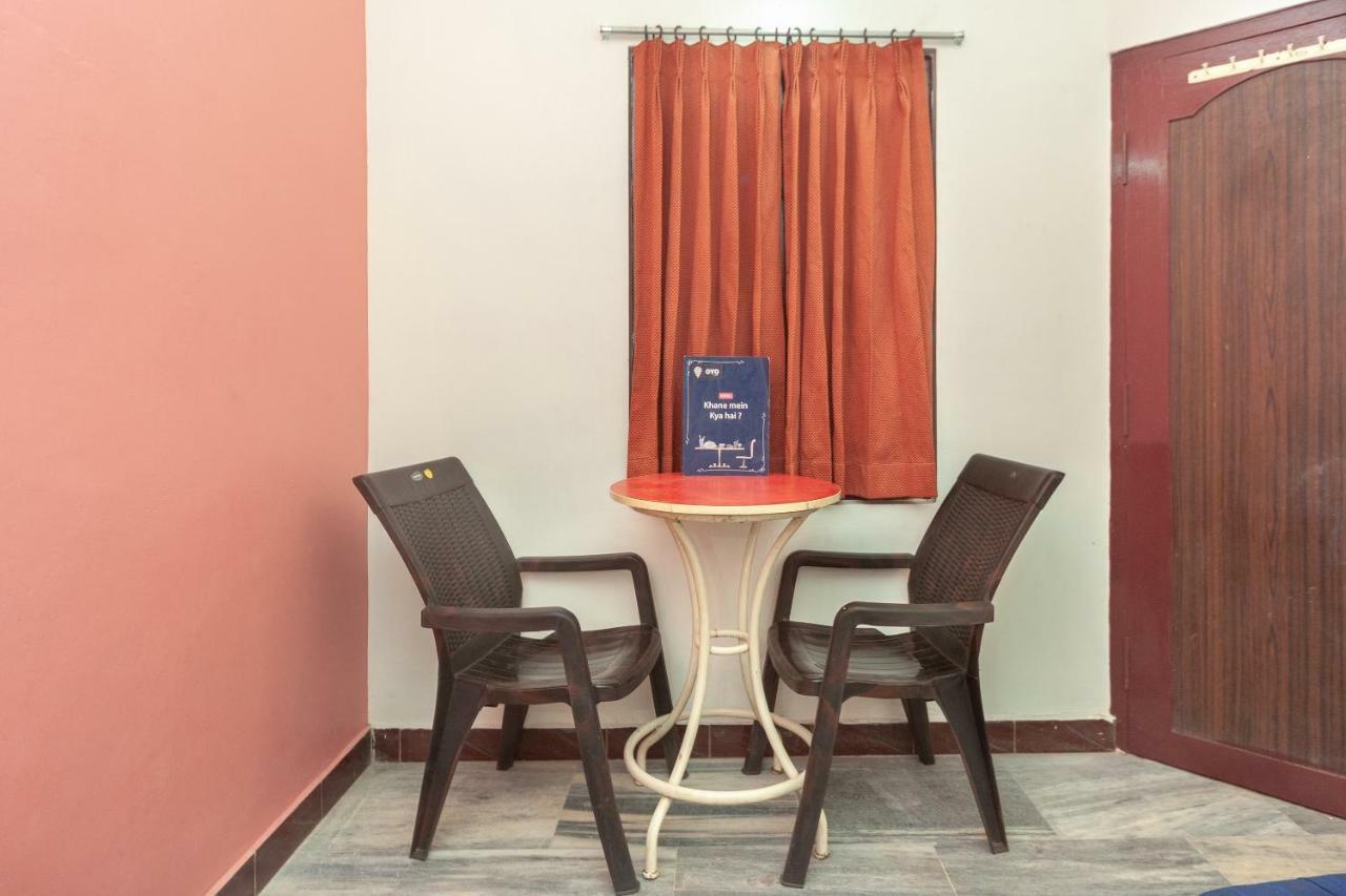 Oyo 16692 Atchaya Rooms Thanjavur Exterior photo